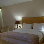 Queen & Hotel 4*