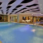 Queen & Hotel 4*