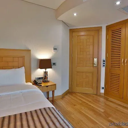 Hotel Queen & Istanbul