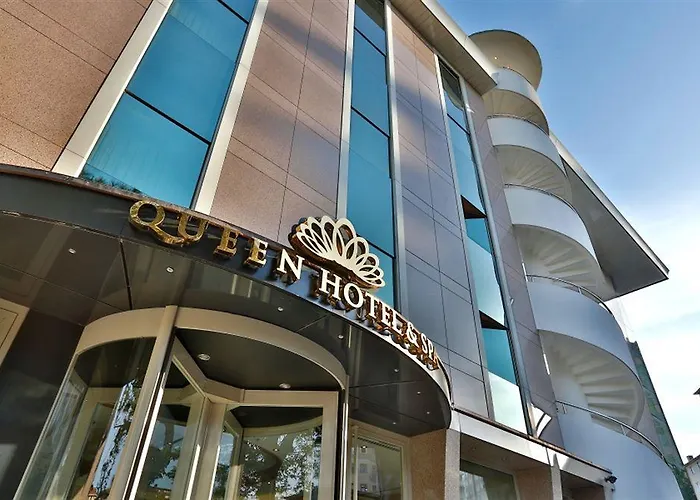 Hotel Queen & Istanbul