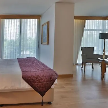 Ξενοδοχείο Queen & Κωνσταντινούπολη