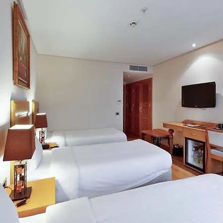 Queen & Κωνσταντινούπολη