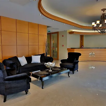 Queen & Ξενοδοχείο