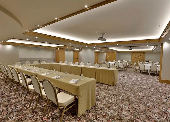 Queen & ホテル イスタンブール